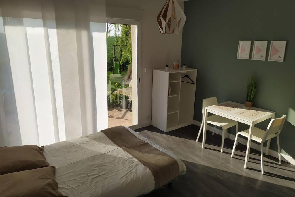Studio Guest House A 5 Minutes De Caen Fontaine-Etoupefour Экстерьер фото